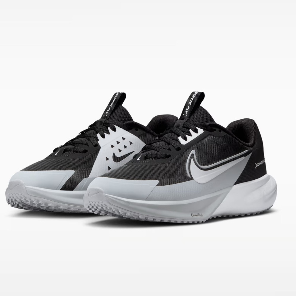 Nike Sonic Fly Older Kids' Running Shoes